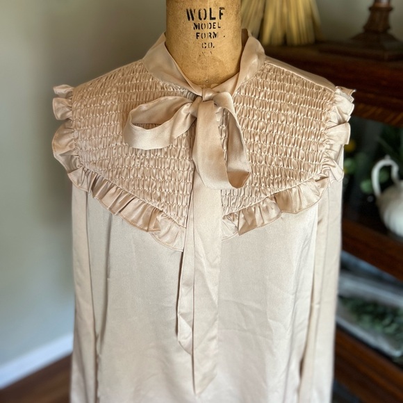 Sugar Lips champagne ruffle long sleeve women’s blouse medium - Picture 1 of 8